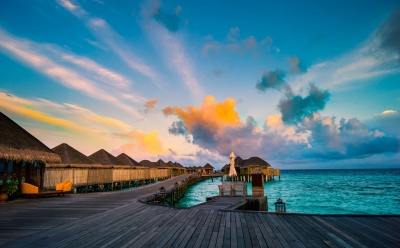 Maldives in the morning (Constance Halaveli Resort & Spa) (Mac Qin)  [flickr.com]  CC BY-ND 
Informations sur les licences disponibles sous 'Preuve des sources d'images'