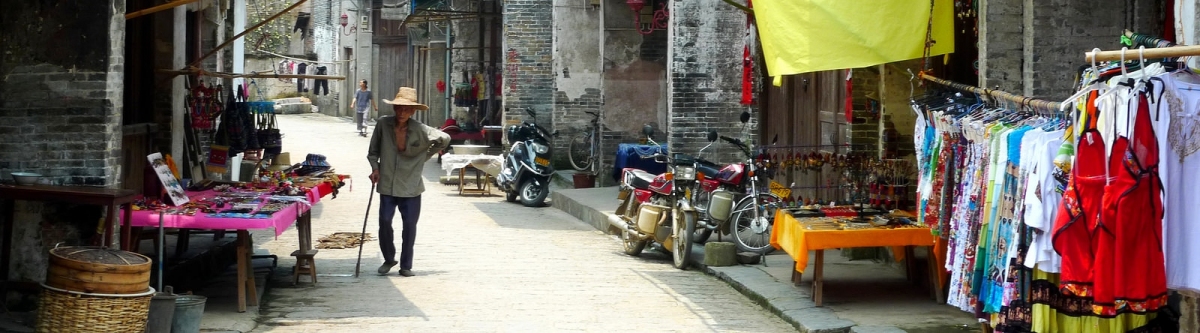 Quiet Street in Old China (steve deeves)  [flickr.com]  CC BY 
Informations sur les licences disponibles sous 'Preuve des sources d'images'