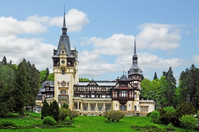 Romania-1727 - Peles Castle (Dennis Jarvis)  [flickr.com]  CC BY-SA 
Informations sur les licences disponibles sous 'Preuve des sources d'images'