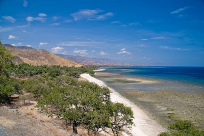 Timor-Leste Coastline (Graham Crumb)  [flickr.com]  CC BY-SA 
Informations sur les licences disponibles sous 'Preuve des sources d'images'