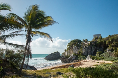 Tulum ruins (Andrea Schaffer)  [flickr.com]  CC BY 
Informations sur les licences disponibles sous 'Preuve des sources d'images'