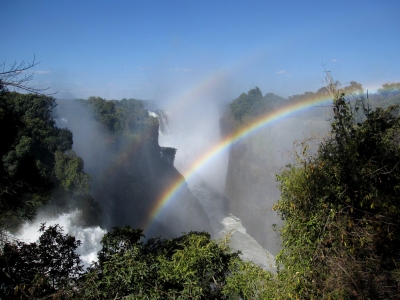 Victoria Falls Chobe 002 (Stefan Krasowski)  [flickr.com]  CC BY 
Informations sur les licences disponibles sous 'Preuve des sources d'images'